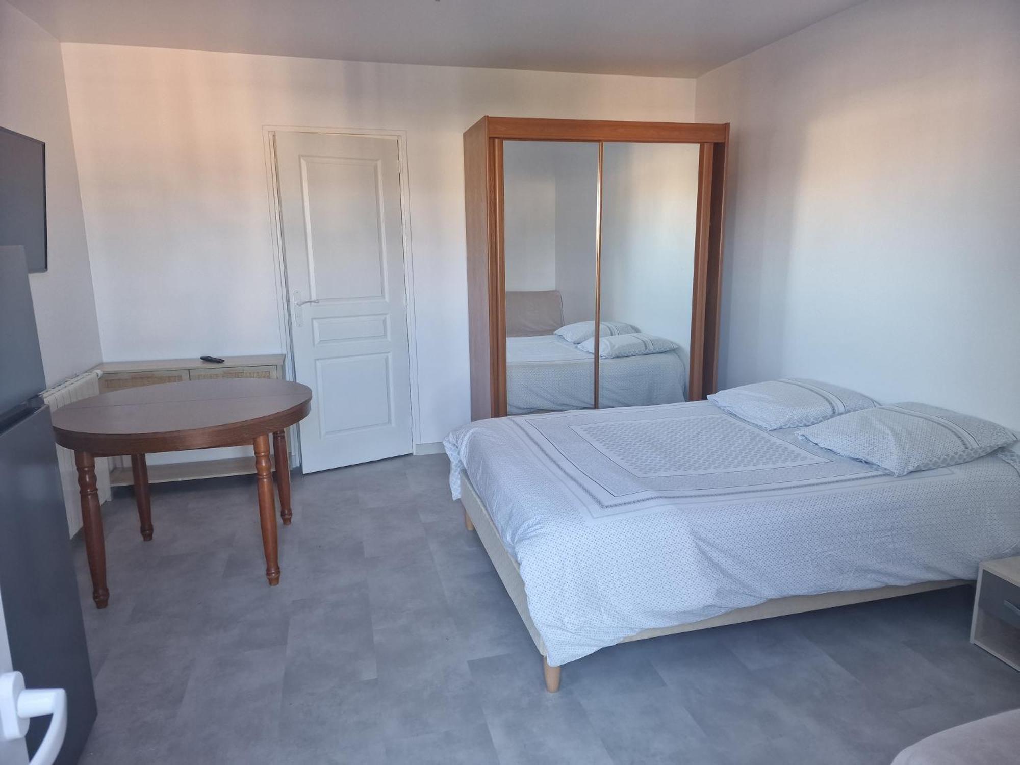 Joli Studio Saint-Raphael  Ngoại thất bức ảnh